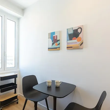 Constance By In Apartment